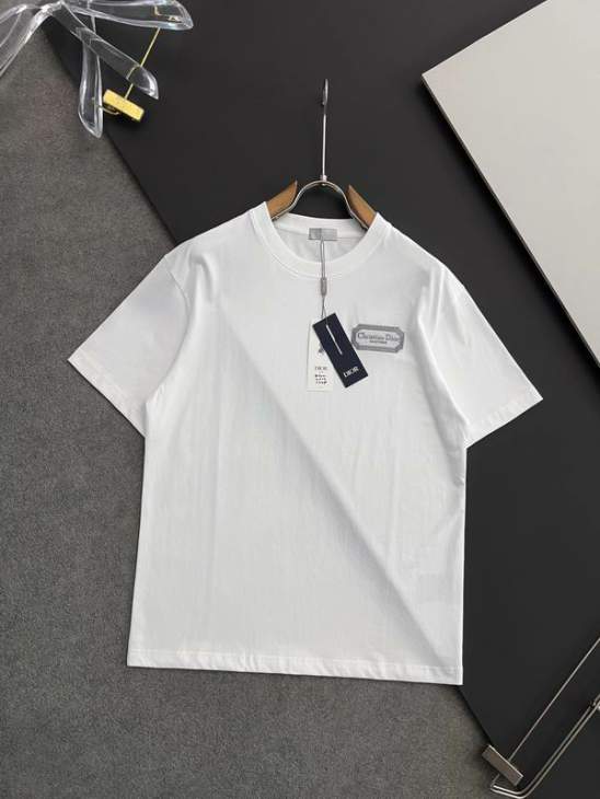 Picture of Dior T Shirts Short _SKUDiorS-2XLtltx5315993
